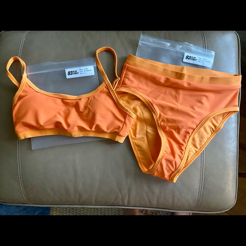 93 Play Street Mango Molly Bottoms (M) and Tyler Sport Top (S) $135 value